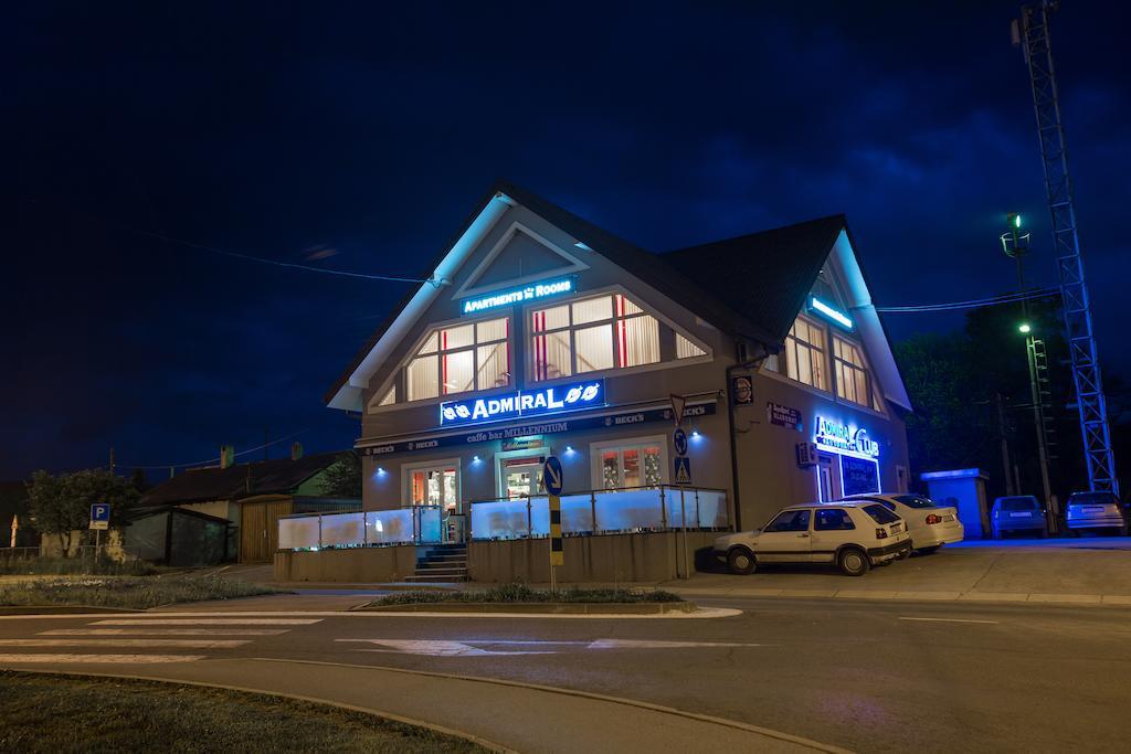 Apartments And Rooms Millennium Оґулин Екстер'єр фото